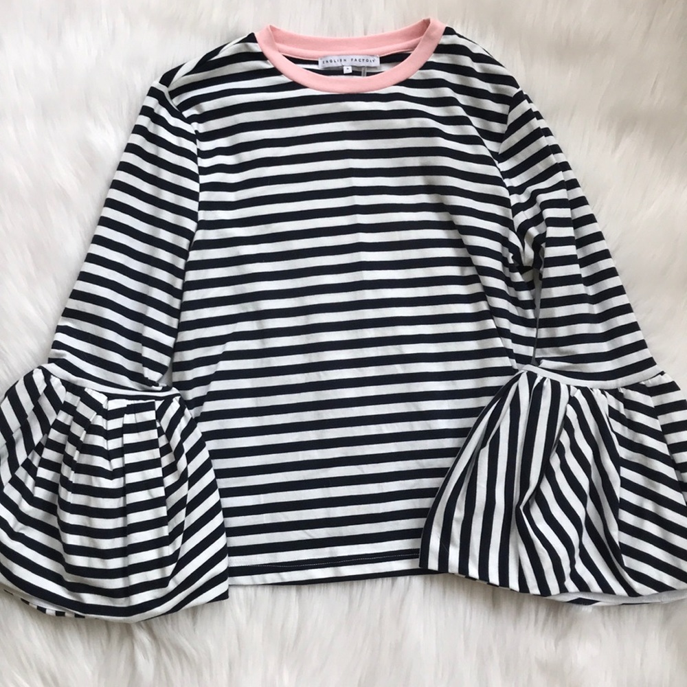 Cute English Factory balloon cuff top